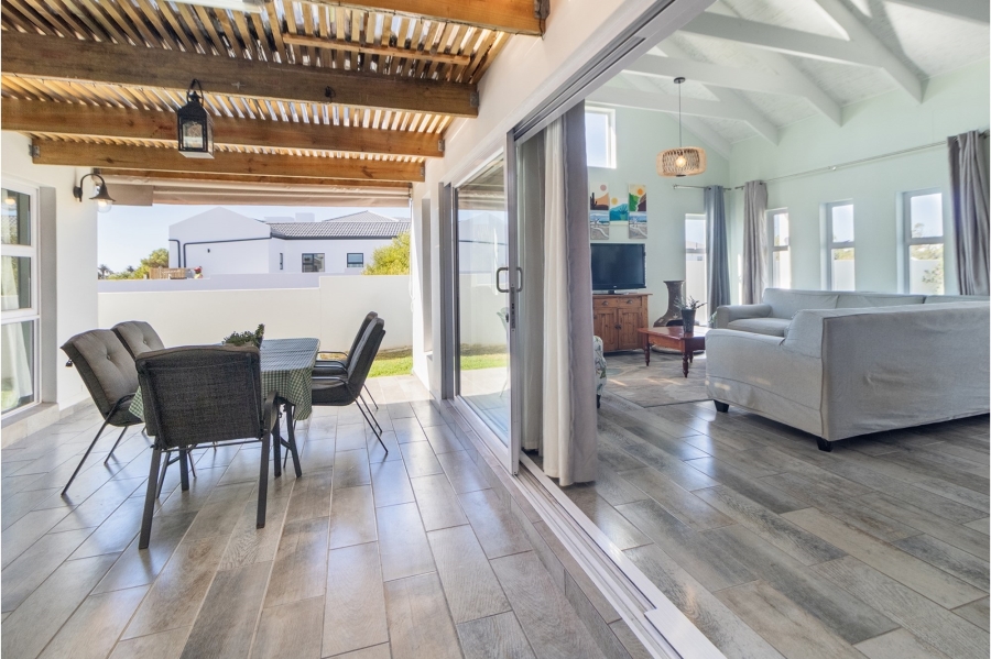 4 Bedroom Property for Sale in Shelley Point Western Cape